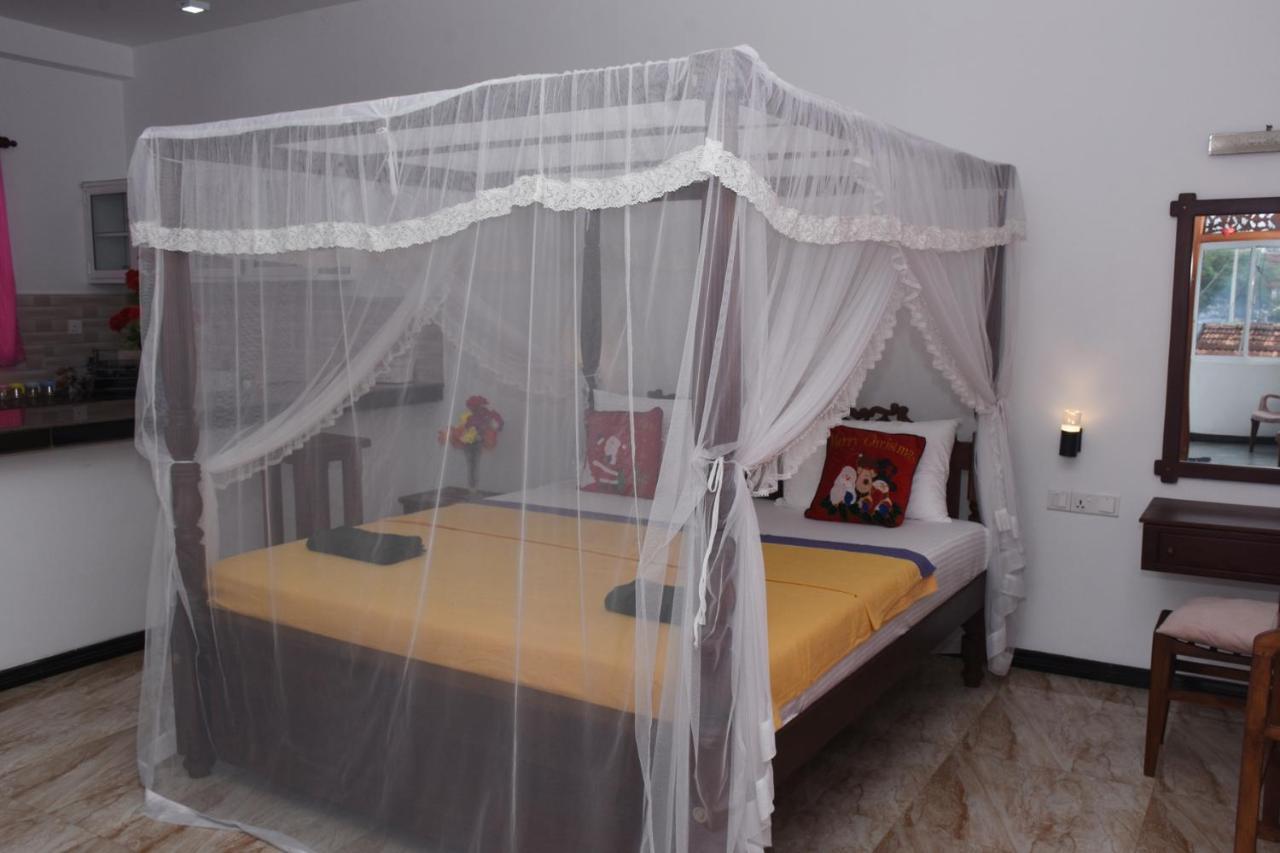 Indika'S Apartment Hikkaduwa Zewnętrze zdjęcie